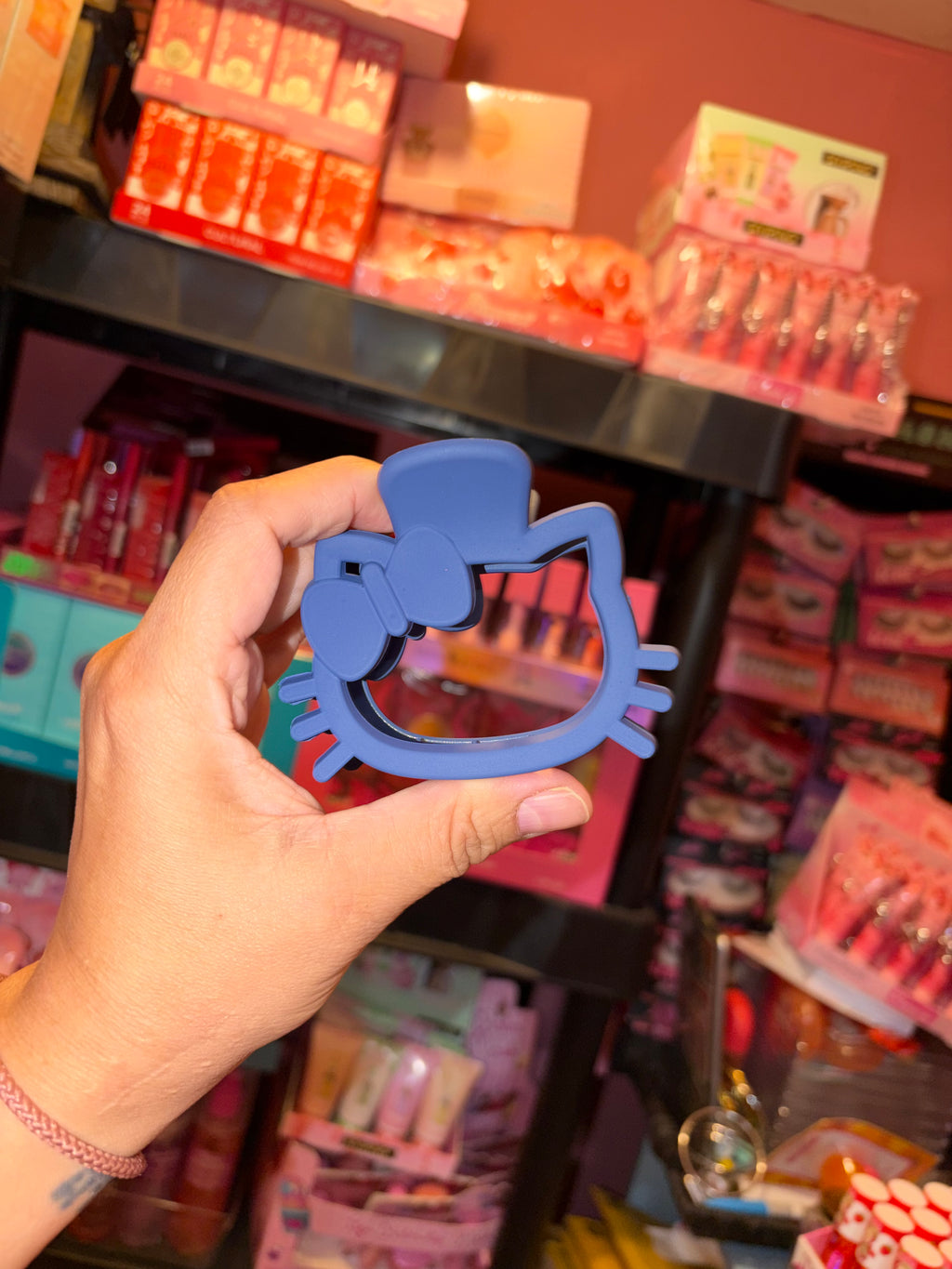 Hello kitty clip for hair