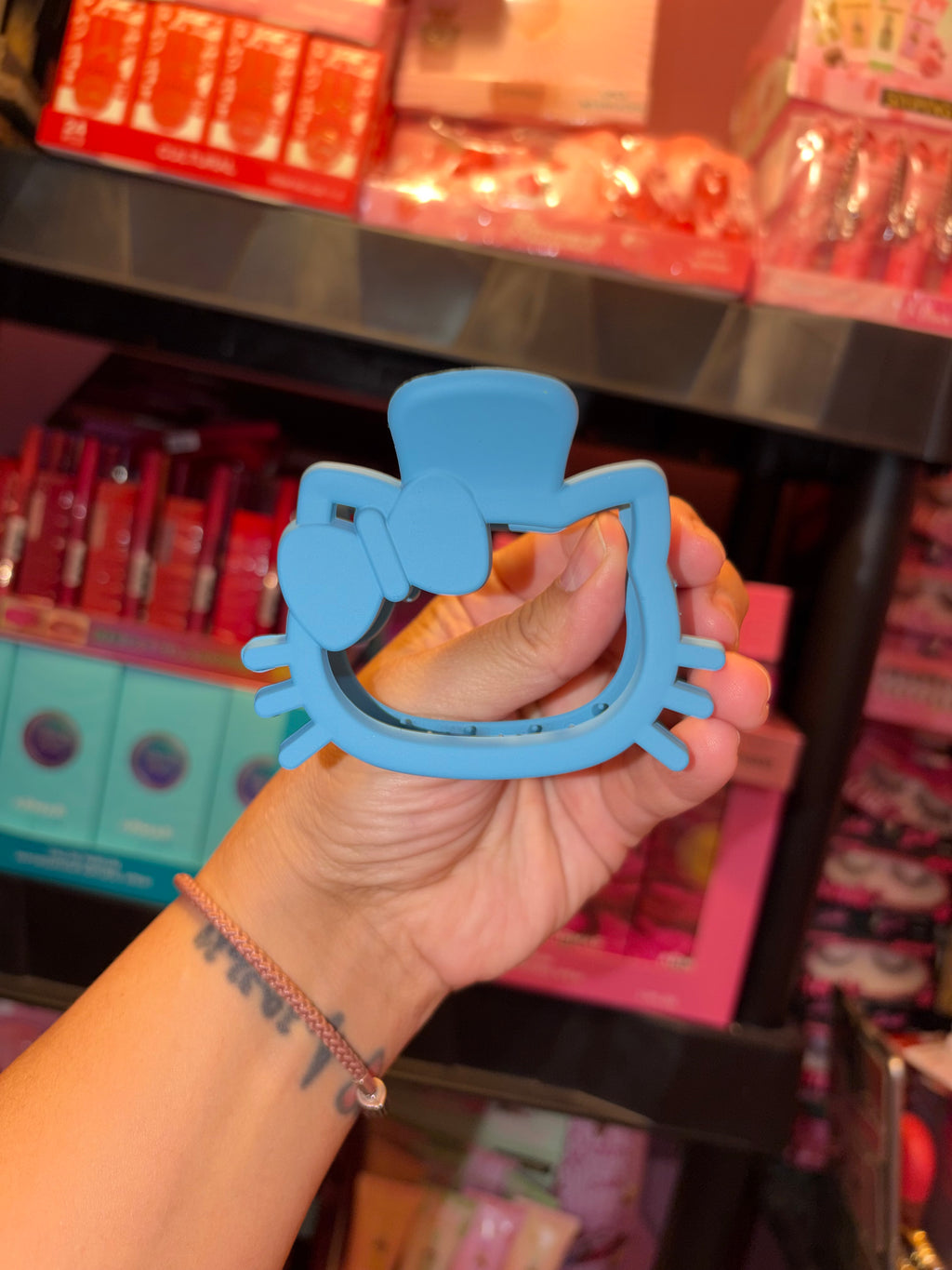 Hello kitty clip for hair